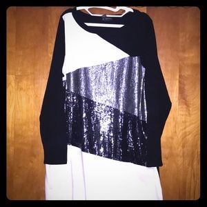Beautiful tunic top!!